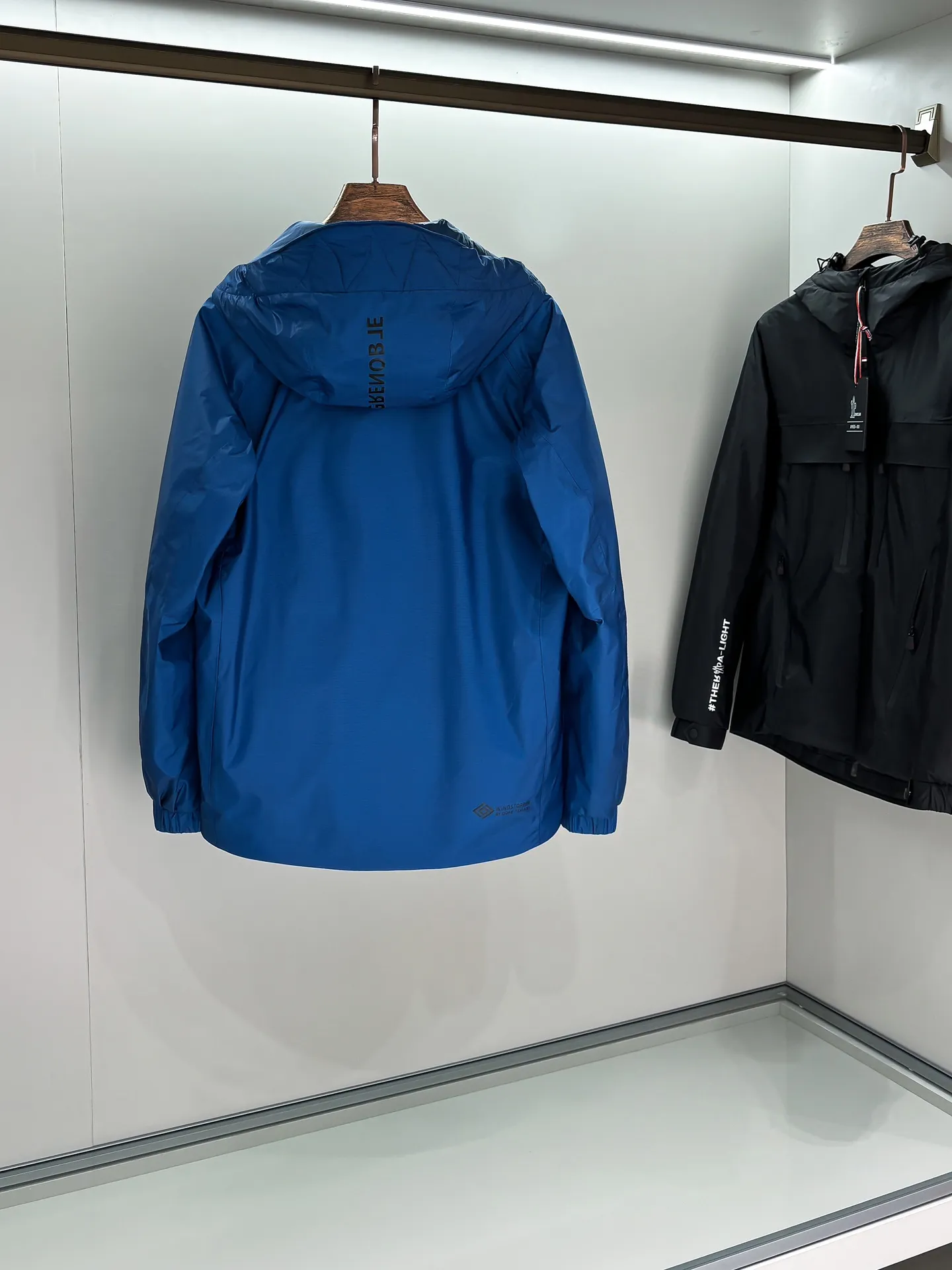)Moncler New Arrival THURN ： ⛷️ ， ， ， ， ！ ！ ， ， ， ， ， ， ， ， 。 ✨ Classic ， 。 ✨ 䄂 ✨ ✨ ✨ ， ✨ Classic Black ， ， ！ Factory Quality ！ ， ！ ， ！ ！ ！ ， ， ， 。 : Black/ 24008Size ：1 -4 1 ： 122cm- 72cm- 81cm 2 ： 126cm- 73cm- 82cm 3 ： 130cm- 74cm- 83cm